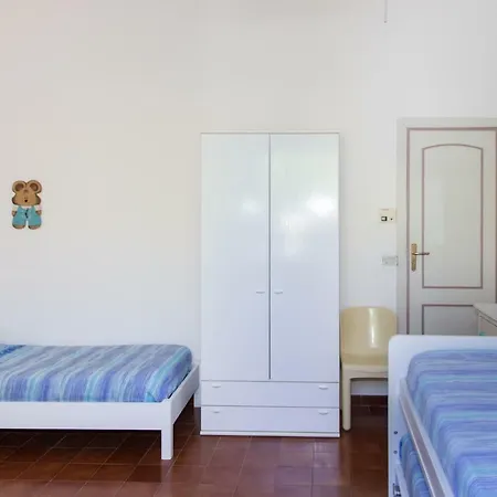 Iaia Fontane Bianche